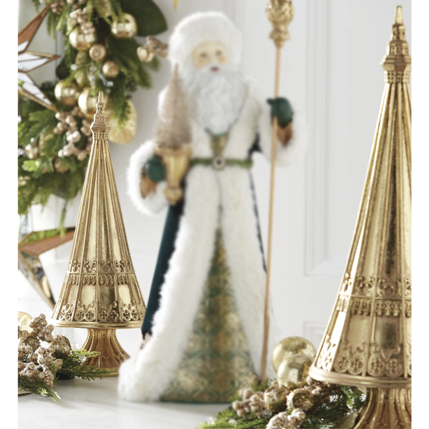 Raz Set of 2 Gold Leaf Christmas Tree Decoration 4210224 Raz Set Of 2 Gold Leaf Christmas Tree Decoration 4210224 -The Jolly Christmas Shop 4210224 edit 57828.1656603991