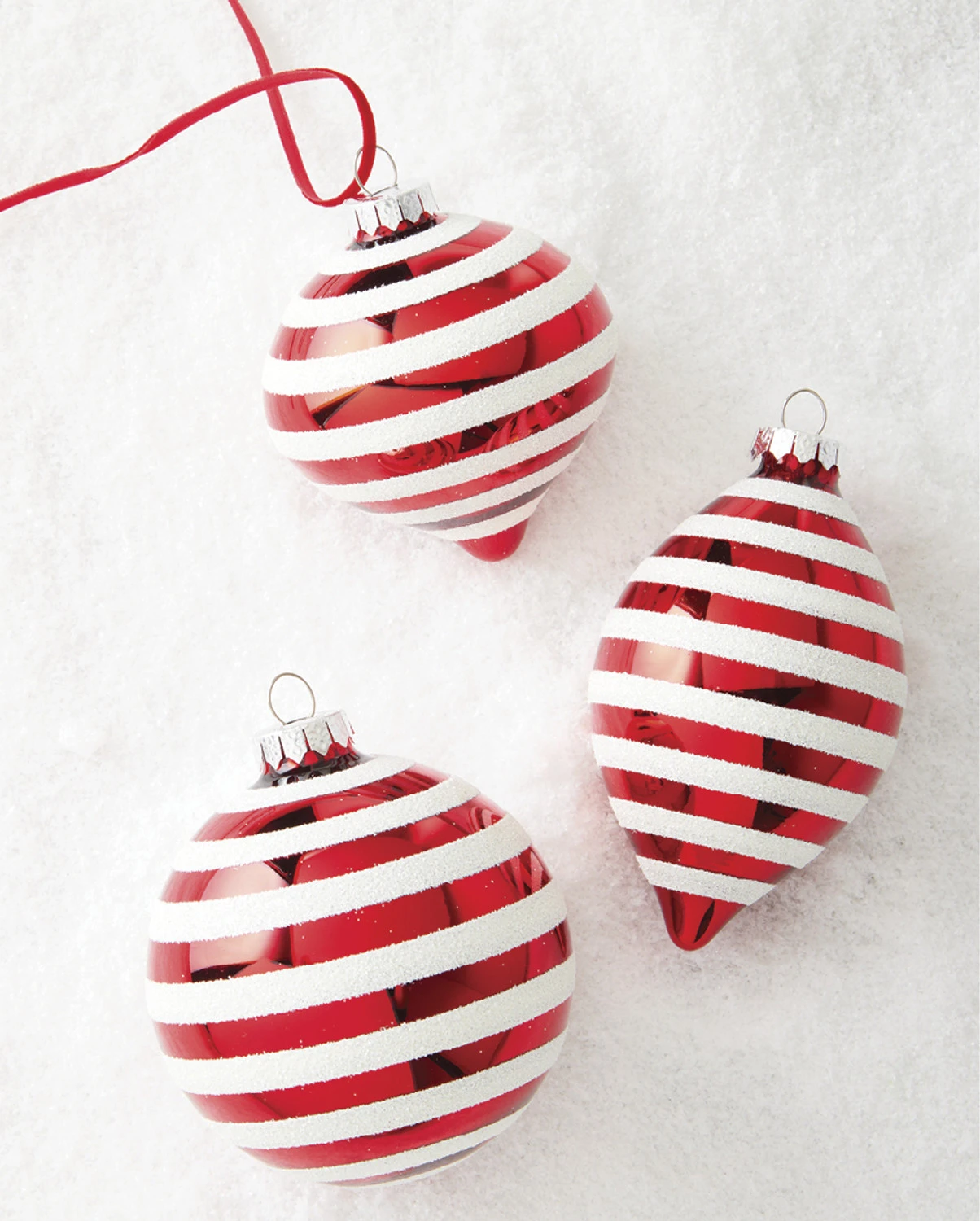 Raz 4" Red and White Striped Glass Christmas Ornaments 4120871 Raz 4" Red And White Striped Glass Christmas Ornaments 4120871 -The Jolly Christmas Shop apinddvbu 43279.1646091985