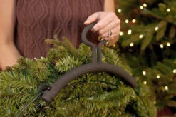 Treekeeper 36" Foam Lined Wreath Keeper With Removable Handle TK-10112 9 Treekeeper 36" Foam Lined Wreath Keeper With Removable Handle TK-10112 -The Jolly Christmas Shop apivpkw8a 31687.1646091867