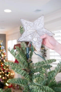 Village Lighting Universal Christmas Tree Topper Holder V-11103 -The Jolly Christmas Shop apizm9c8u 69421.1646091961